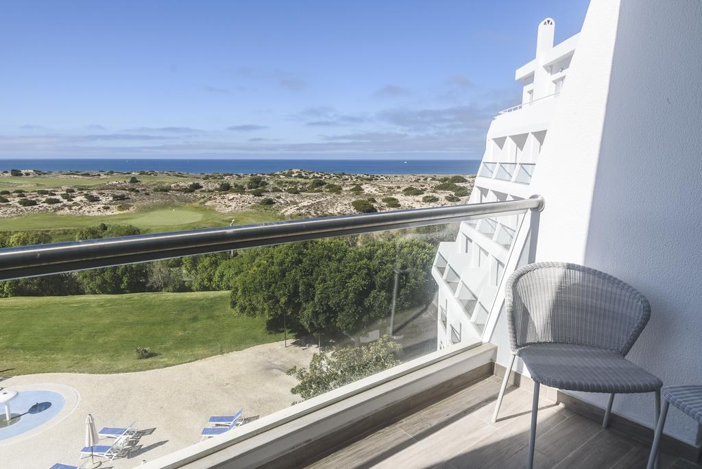 Mh Atlantico Hotell Atouguia Da Baleia Eksteriør bilde