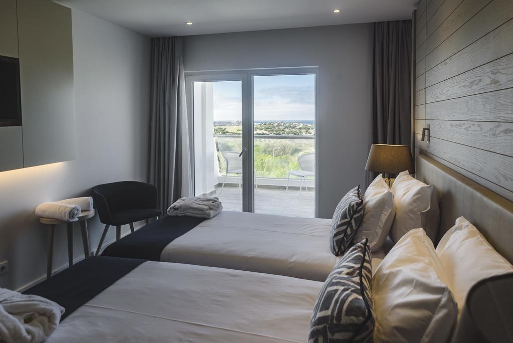 Mh Atlantico Hotell Atouguia Da Baleia Eksteriør bilde
