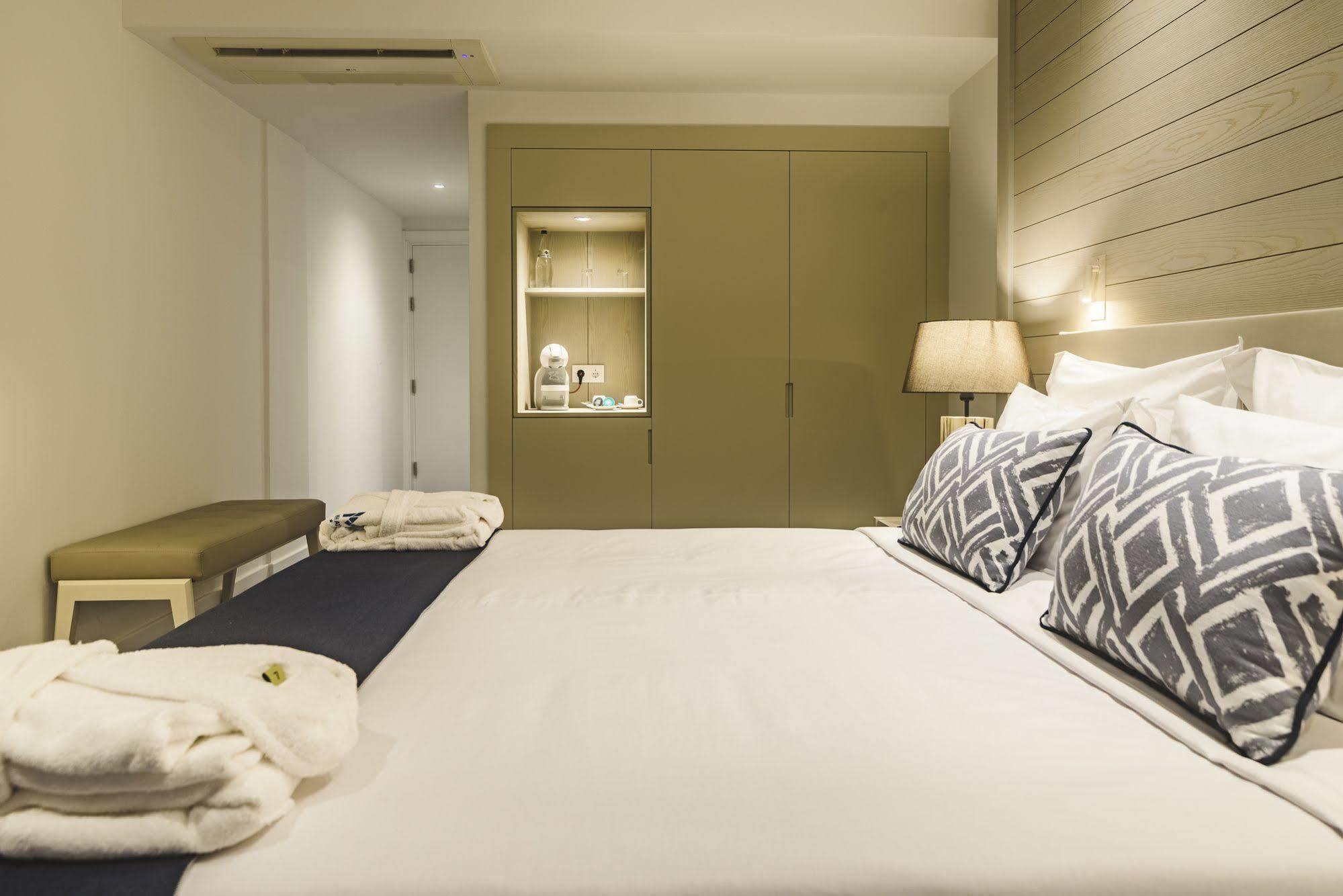 Mh Atlantico Hotell Atouguia Da Baleia Eksteriør bilde