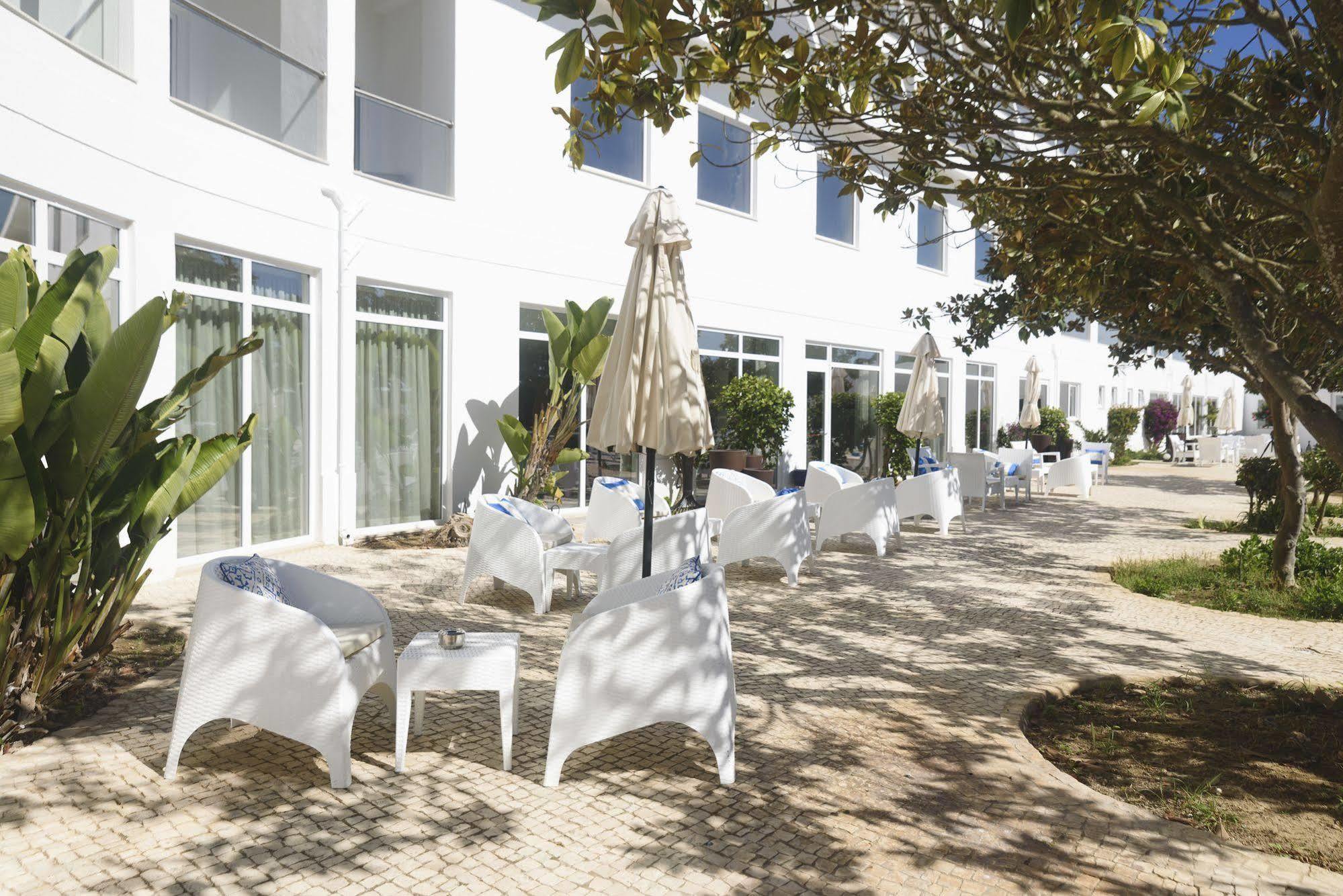 Mh Atlantico Hotell Atouguia Da Baleia Eksteriør bilde